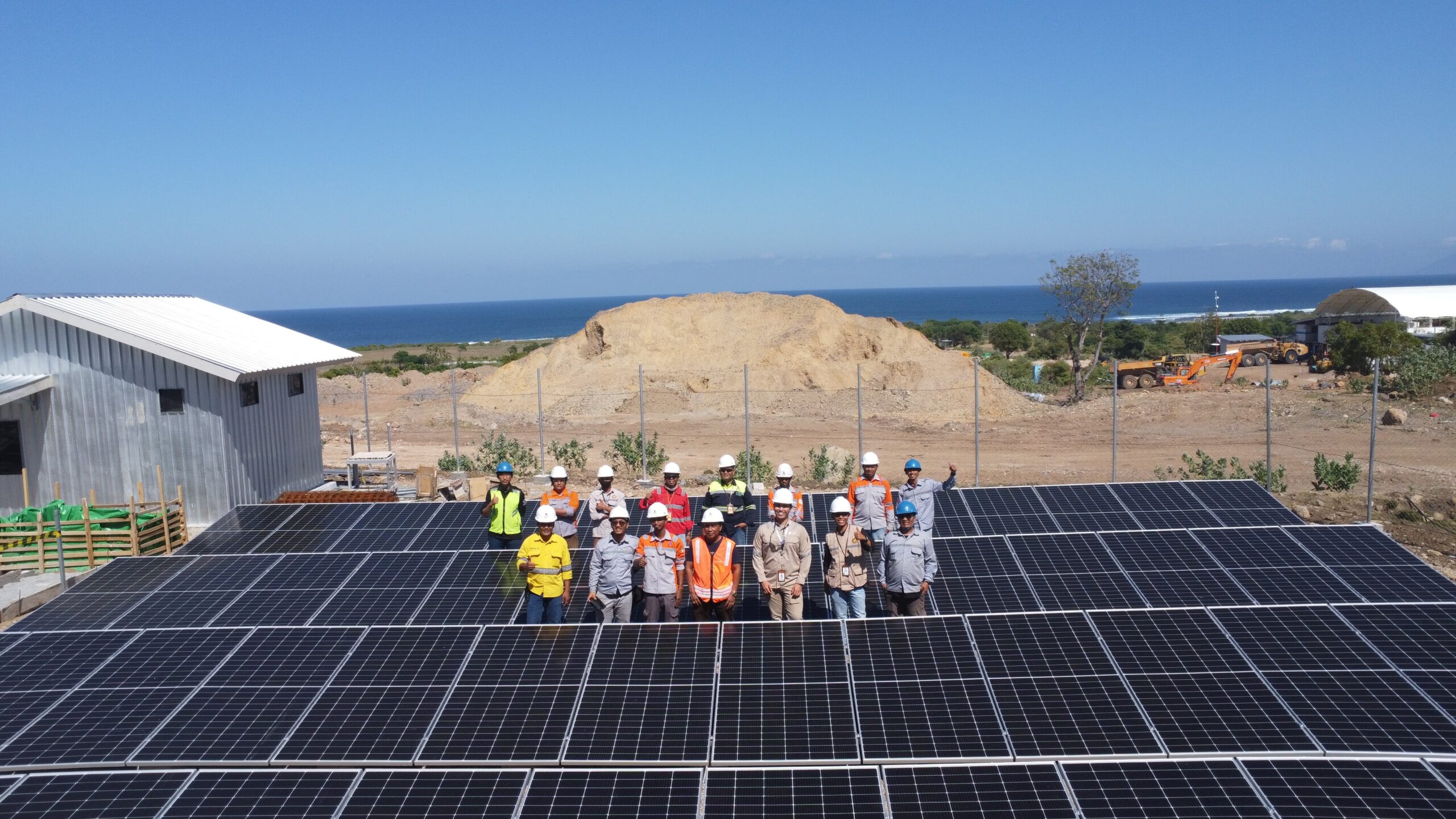 Menggali Berkah Matahari di Dasar Bumi: Energi Surya untuk Masa Depan Tambang (Sumbawa)